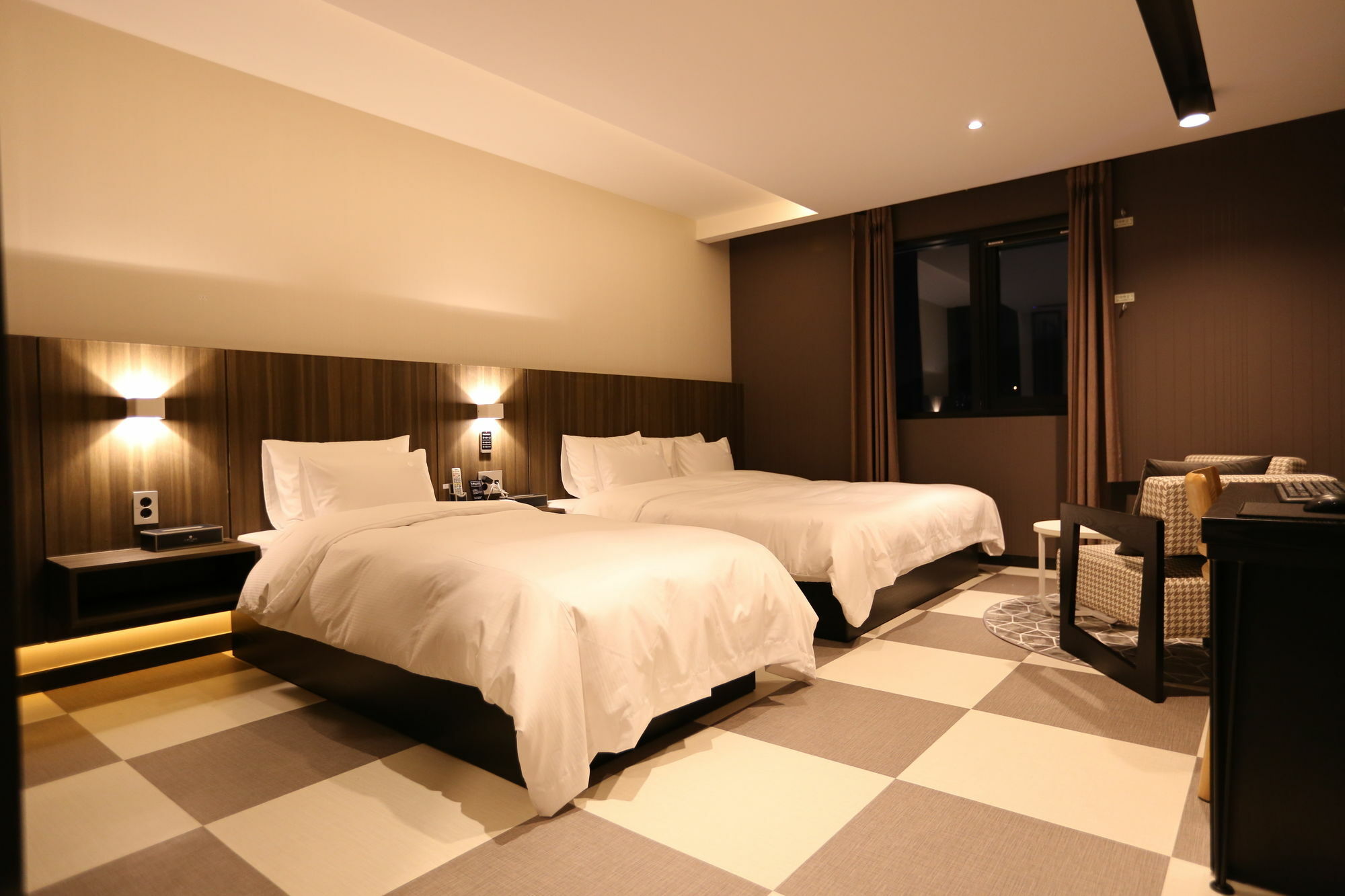 Dae Yeon Le Idea Hotel Busan Bagian luar foto