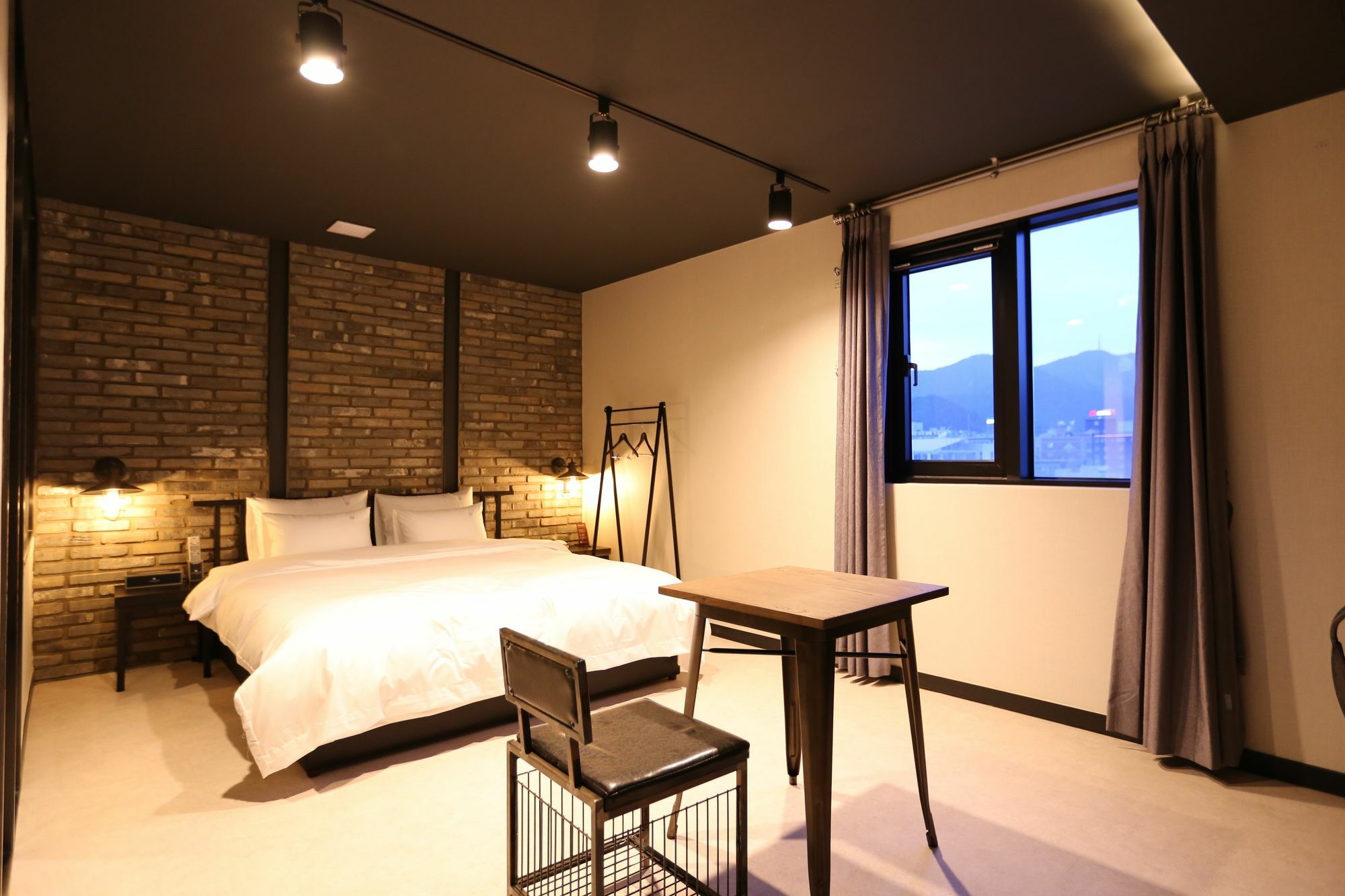 Dae Yeon Le Idea Hotel Busan Bagian luar foto